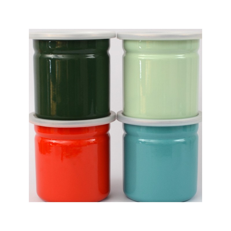 enamel bin with plastic lid