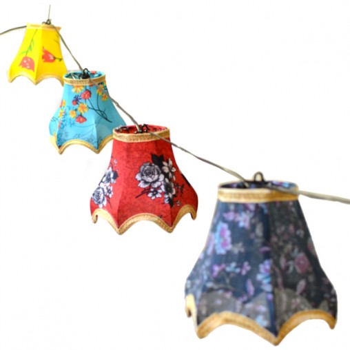 LED garland with 12 lampshades