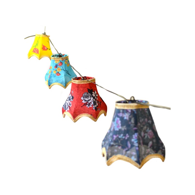 LED garland with 12 lampshades