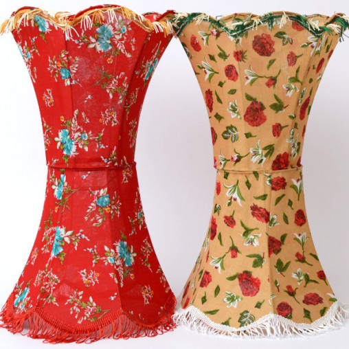 lamp shade L hanging