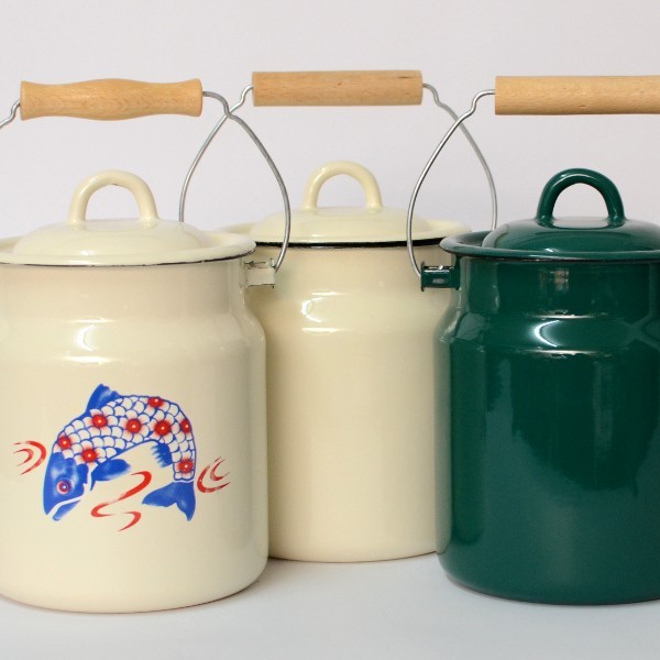 Emaille- Milchkanne aus der Ukraine