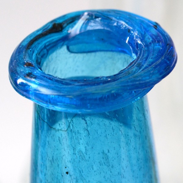 Mundgeblasene große Vase aus Afghanistan