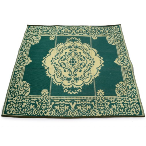 plastic carpet 180x180 cm