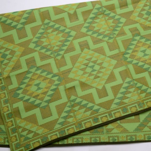 plastic carpet 180x270 cm folded, aztec