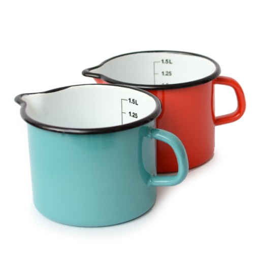 enamel jug 1,5l, with scale