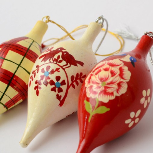 pendulum form, painted