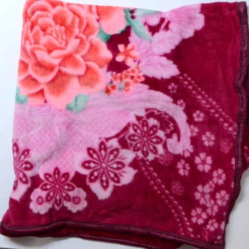 blanket polyester, S