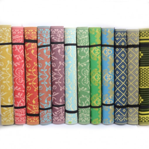 plastic carpet 90x180 cm rolled, IKAT